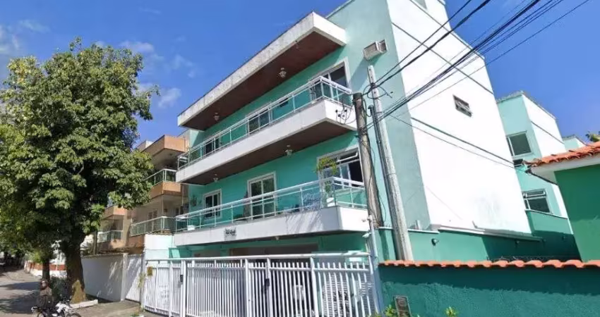 Casa com 2 dormitórios à venda, 155 m² por R$ 850.000 - Vila Valqueire - Rio de Janeiro/RJ