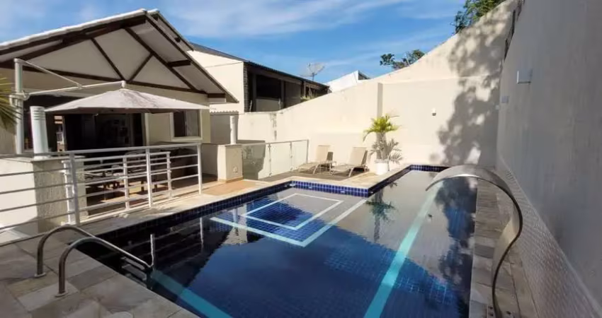 Casa com 4 dormitórios à venda, 360 m² por R$ 1.500.000 - Vila Valqueire - Rio de Janeiro/RJ