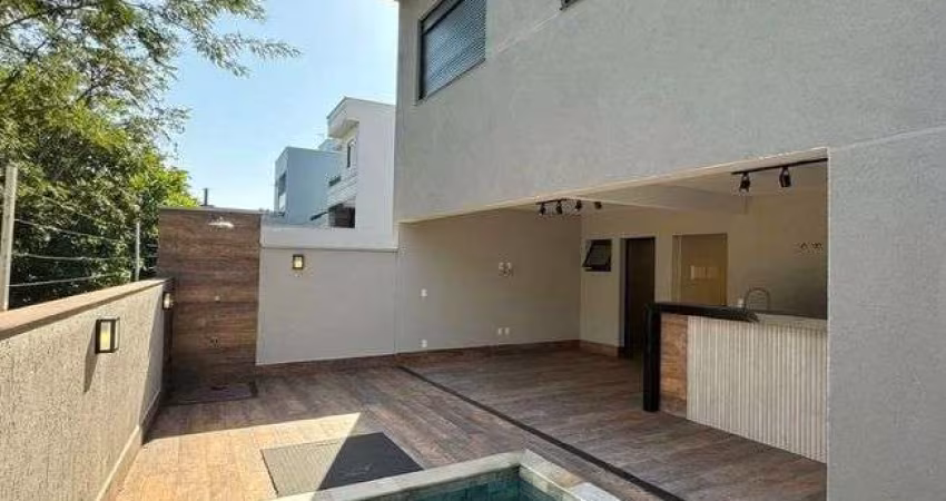 Casa Térrea em condomínio fechado!
