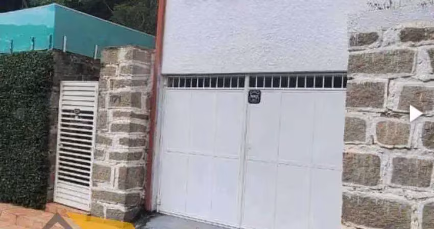 Vendo casa em lagoinha com 4 quartos, aceita permuta na região dos lagos