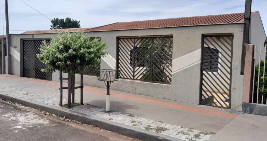 Casa com 3 quartos  à venda, 180.00 m2 por R$340000.00  - Vila Rica - Londrina/PR