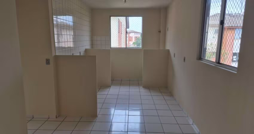 Apartamento com 2 quartos  para alugar, 43.00 m2 por R$700.00  - Nova Olinda - Londrina/PR