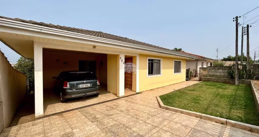 Casa com 3 quartos à venda na Rua Afonso Ozório Teixeira, 382, Cará-cará, Ponta Grossa