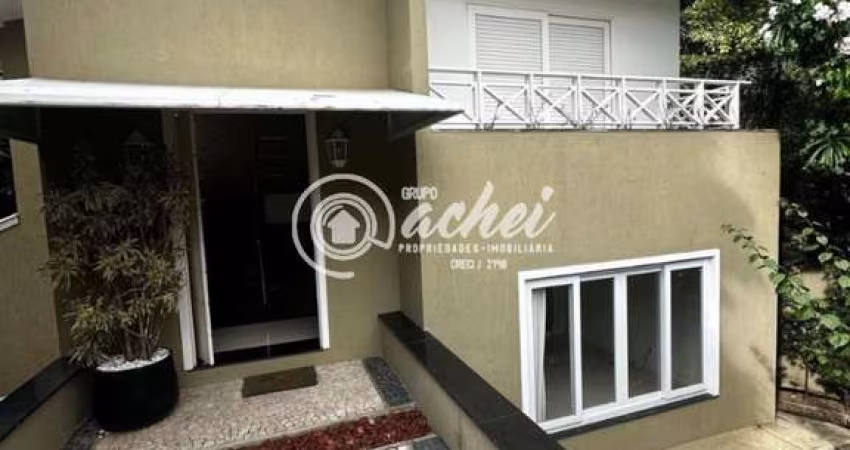 Casa com 4/4 - sendo 03 suítes no Condomínio Vilas do Bosque