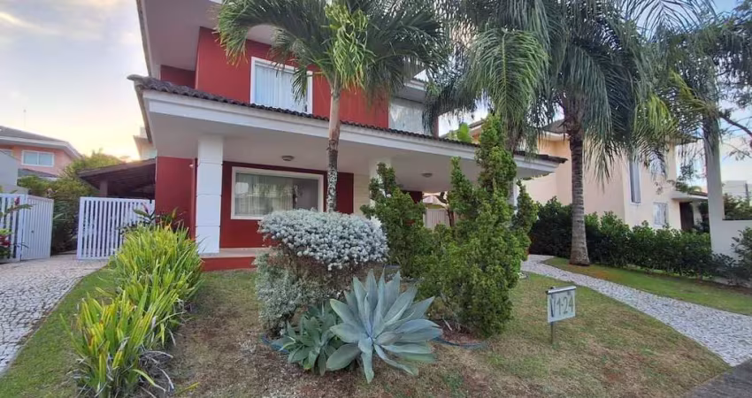 Casa à venda no bairro ALPHAVILLE 1 em Camaçari/BA