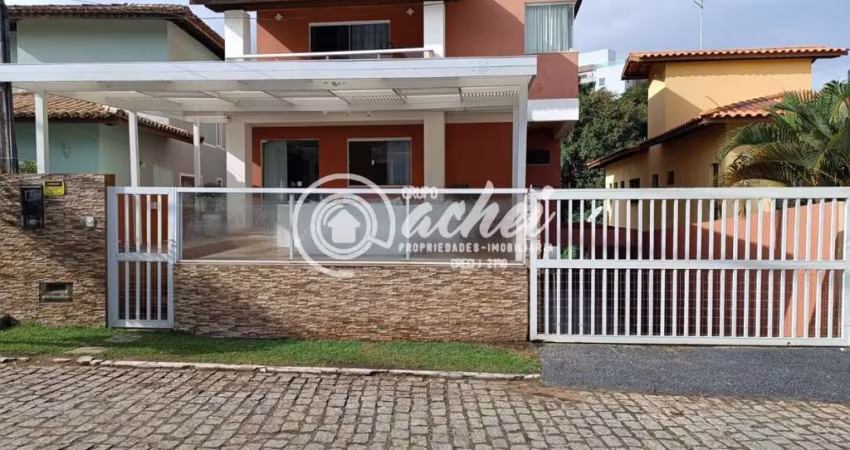 Casa 4/4 no condomínio Flora Ville