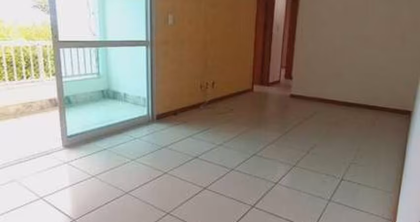 Apartamento 3/4 com planejados à venda no Jardim do Jockey