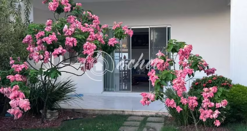 Casa em condomínio fechado com 3 quartos para alugar na Rua Ana C B Dias, s/n, Buraquinho, Lauro de Freitas