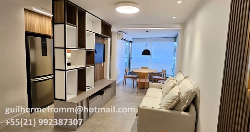 Apto. totalmente reformado, pronto para morar! Prédio recém-construído.