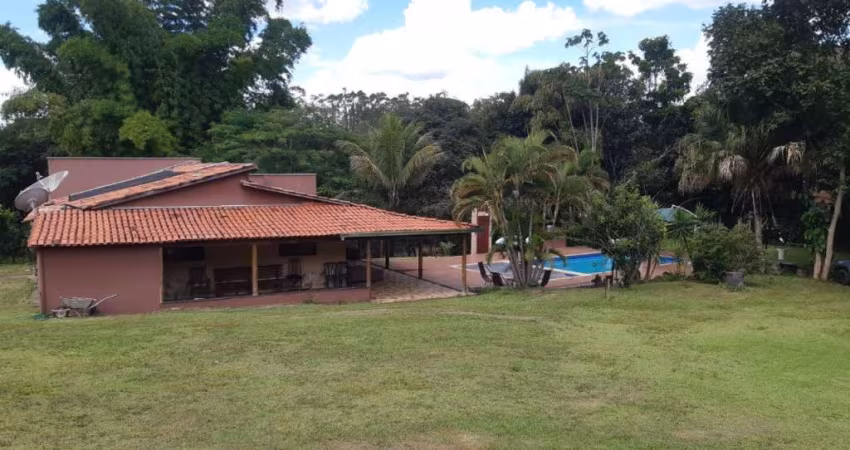 Chácara / sítio com 4 quartos à venda na Município de Cristianópolis, 1, Setor Central, Cristianópolis