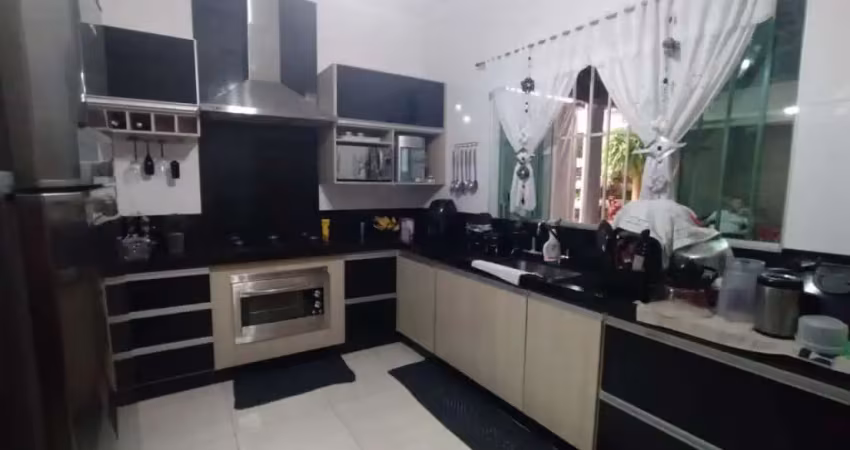 Casa com 3 quartos à venda na Mdv-06, Qd 36, 16, Moinho dos Ventos, Goiânia