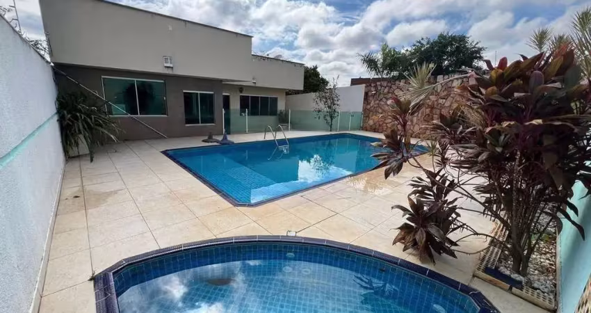 Casa com 3 quartos à venda na Entre Rios, 100, Jardim Planalto, Goiânia