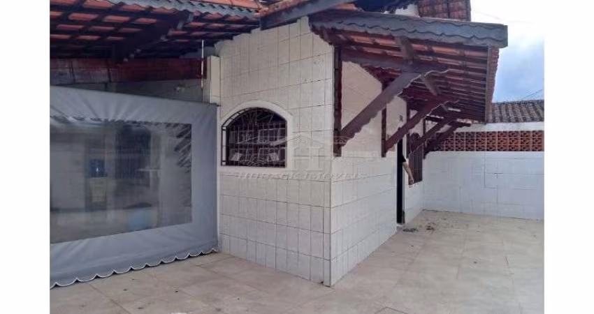 CASA - 1 DORMITÓRIO - PRÓXIMO À PRAIA - MIRIM - PRAIA GRANDE SP