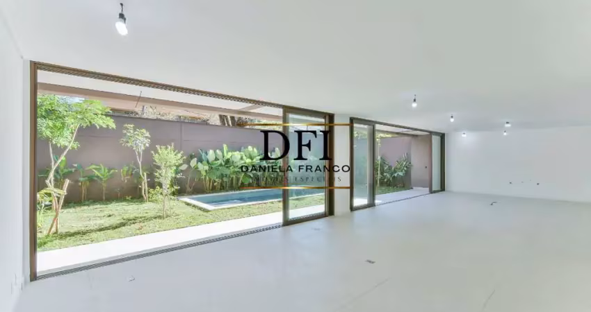 Casa em condomínio fechado com 4 quartos à venda na Rua Regina Badra, 1013, Santo Amaro, São Paulo