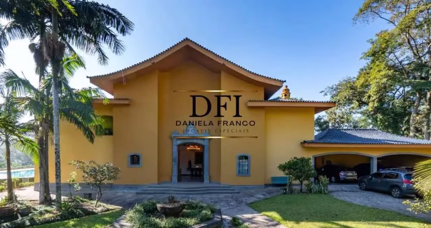 Casa em condomínio fechado com 6 quartos à venda na Calíope, 89, Condomínio Iolanda, Taboão da Serra