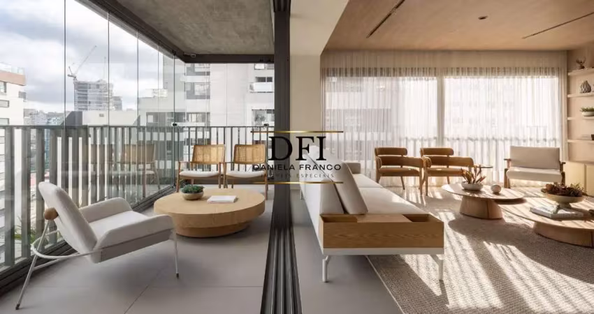 Apartamento à venda na Rua Dina, 121, Vila Nova Conceição, São Paulo