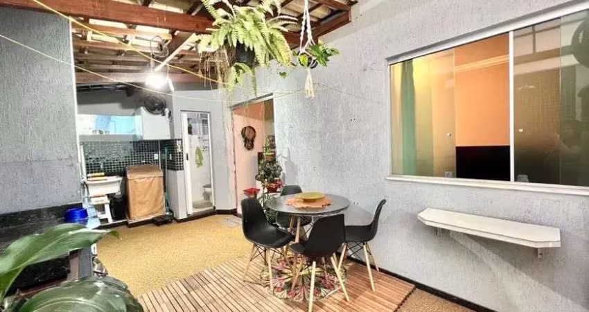 Area privativa a venda no castelo decorada prédio individual 2 quartos suíte prox ouro preto ufmg bh