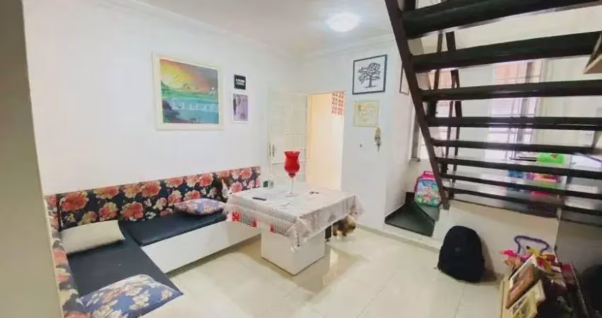 Casa com 2 quartos à venda na Rua dos Comanches, Santa Mônica, Belo Horizonte