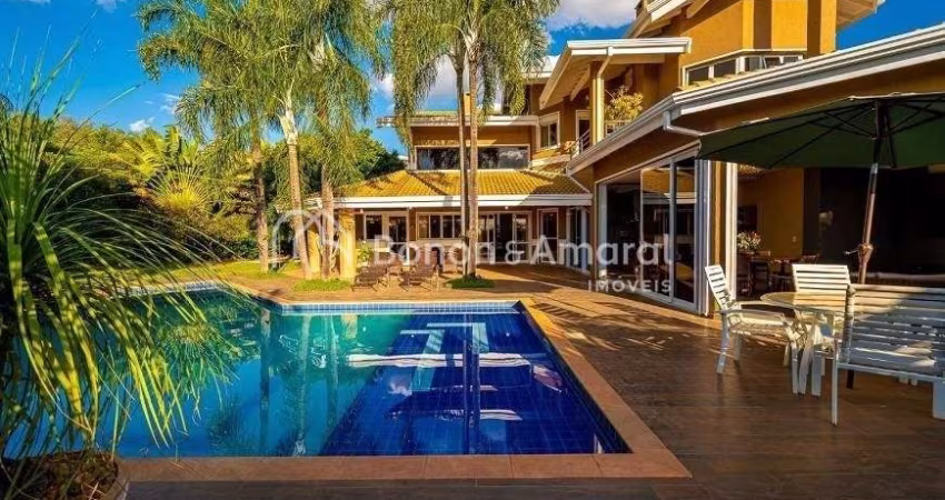 Casa de condomínio com 550 m² e 4 dormitórios
