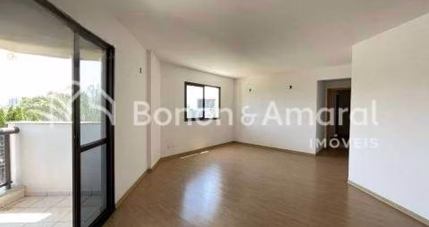 Apartamento à venda com 4 dormitórios, sendo 2 suítes, 137m² e 2 vagas de garagem