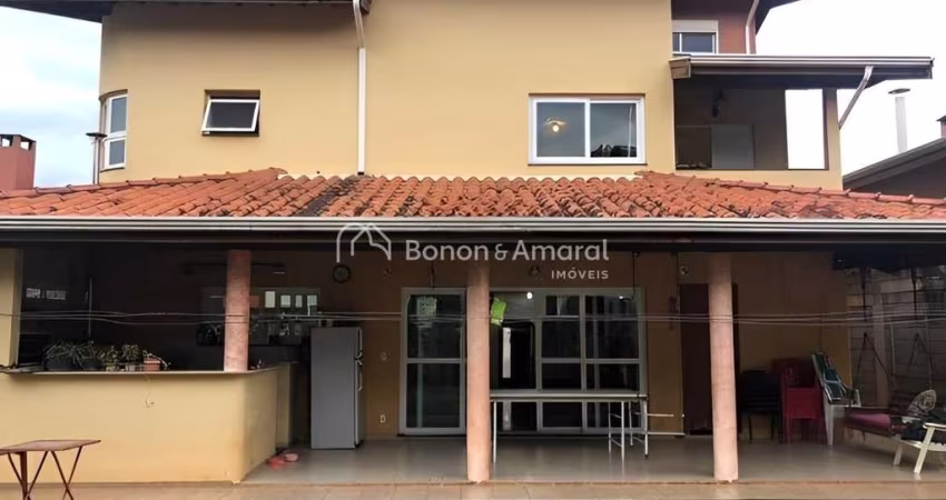 Casa à venda,4 quartos sendo 1 suíte, 4 banheiros, 4 vagas 297 m² Condomínio Residencial Terras do Caribe - Valinhos/SP