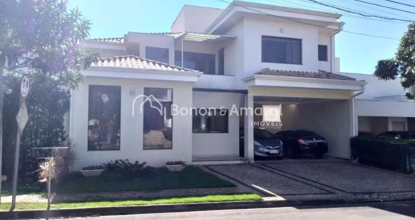 &amp;#34;Casa Espaciosa com 4 Suítes e Área de Lazer Completa em Condomínio Seguro&amp;#34;