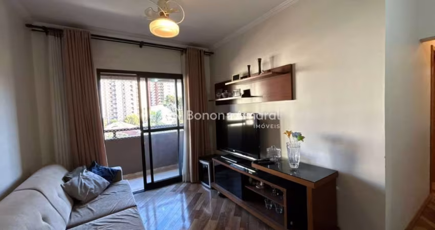 Aparamento a venda com 3 quartos sendo 1 suíte, 3 banheiros, 2 vagas - Vila Itapura