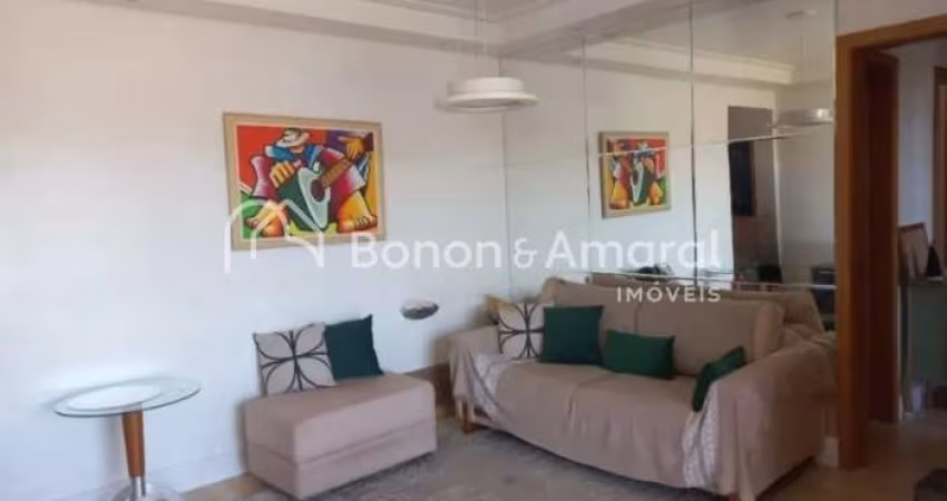 Apartamento à venda com 3 quartos sendo 1 suíte, 2 banheiros e 2 vagas no Taquaral - Campinas/SP