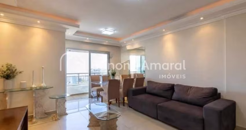 Apartamento no Bosque a venda  com 3 Quartos sendo 1 suíte, 3 banheiros 2 vagas , 105 m²