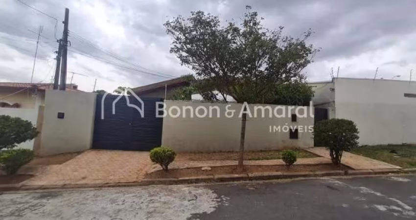 Casa com 3 Quartos e 5 banheiros à Venda na Vila Nogueira