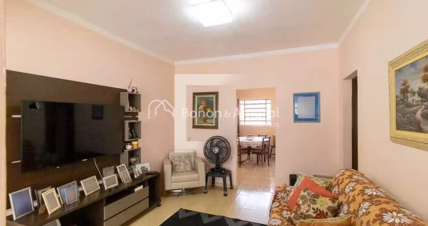 Oportunidade: Casa espaçosa à venda em excelente localização!