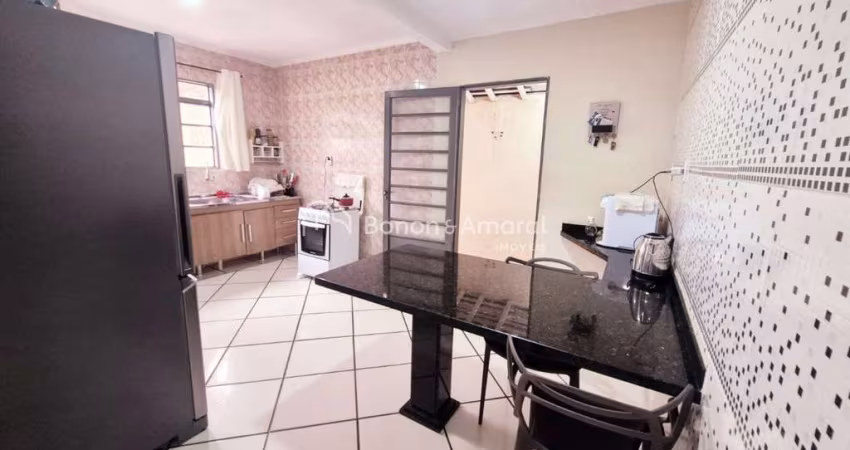 Casa a venda com 3 quartos no Bairro Monte Alegre em Paulínia, SP