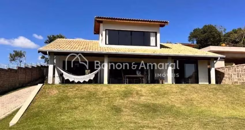 Casa de campo moderna e aconchegante à venda - condomínio clube de campo, valinhos/sp