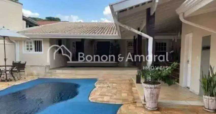 Casa à venda com 01 suíte e 04 vagas de garagem, 150m² em barão geraldo