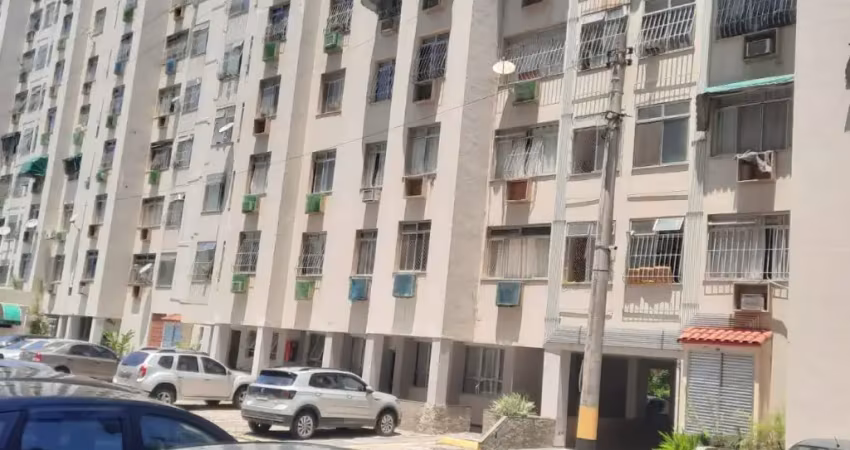 Excelente apartamento no Fonseca!