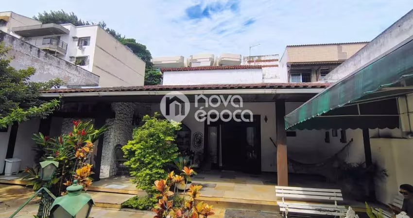 Casa em condomínio fechado com 4 quartos à venda na Rua Bocaiúva, Jardim Guanabara, Rio de Janeiro