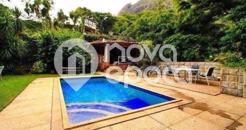 Casa em condomínio fechado com 6 quartos à venda na Rua Vitória Régia, Lagoa, Rio de Janeiro