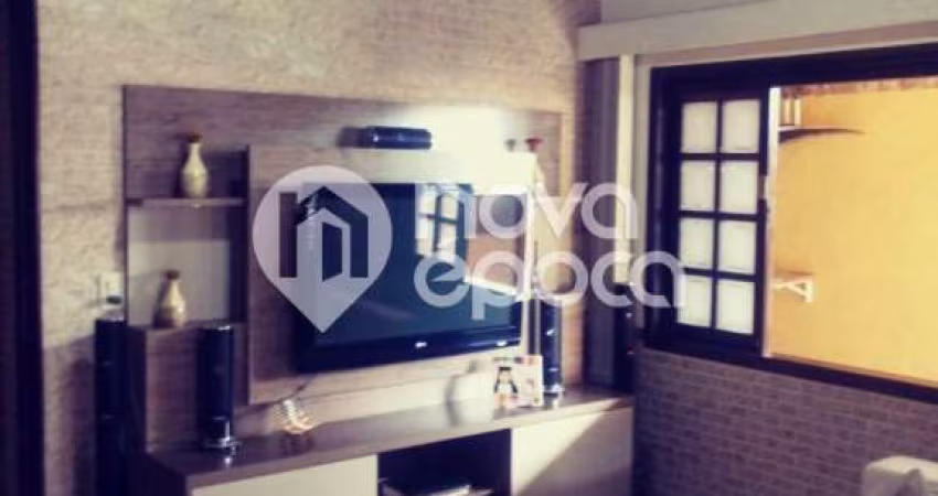 Casa com 2 quartos à venda na Rua Olímpio Vieira, Centro, São Gonçalo