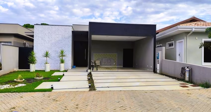 Casa / Sobrado em Condomínio no Residencial Flor D Aldeia em Holambra