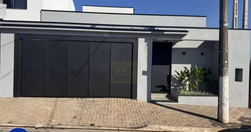 Casa com 3 quartos à venda na Rua Acalifa, 56, Parque R Groot, Holambra