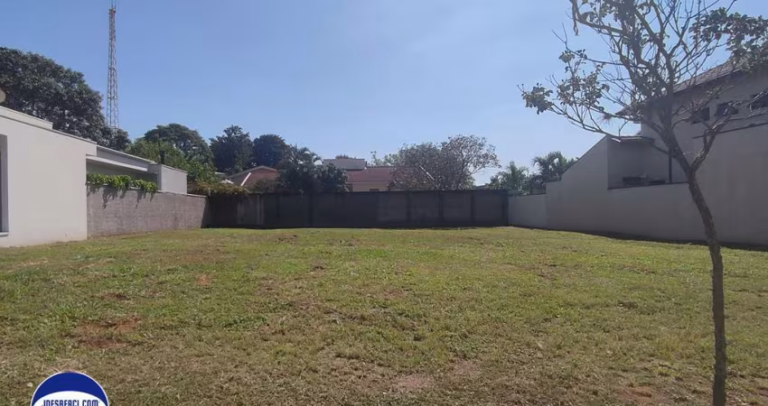 Terreno / Lote no Residencial Portal do Sol em Holambra