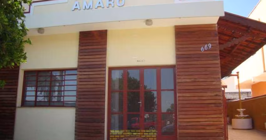 Conj. Comercial / Sala no Jardim das Tulipas em Holambra