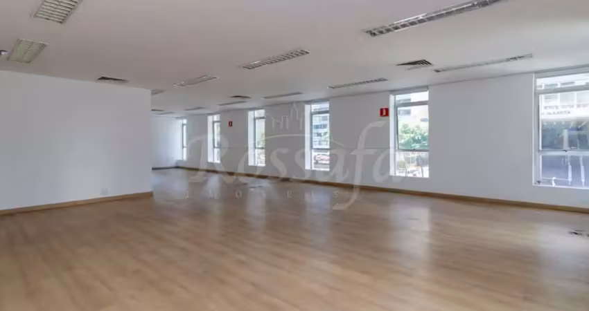 Sala comercial à venda no Jardins, São Paulo 