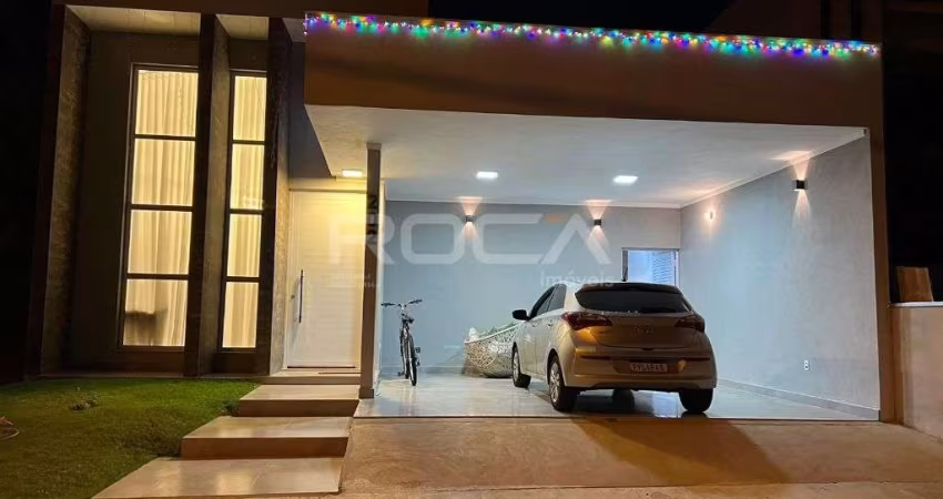 Casa de 3 dormitórios com suíte e armários no bairro Faixa Azul em São Carlos