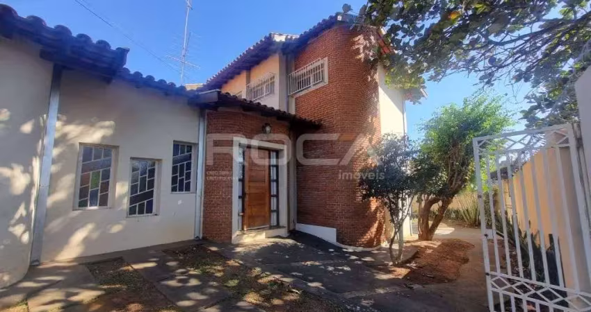 Espaçoso sobrado à venda no jardim macarengo, são carlos: 4 dormitórios, edícula e 8 garagens!