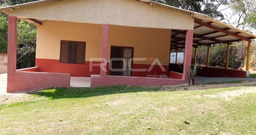 Chácara de luxo em São Carlos - 3 dormitórios, piscina e muito mais!