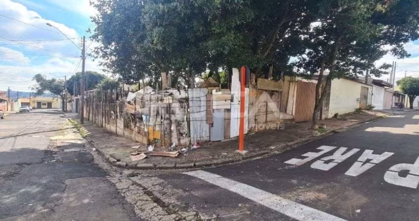 Terreno à venda na Rua João Nonato, Vila Nossa Senhora de Fátima, São Carlos