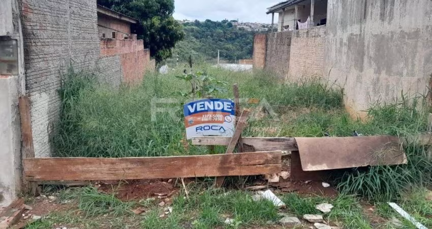 Terreno à venda na Rua José Galucci, 1686, Cidade Aracy, São Carlos