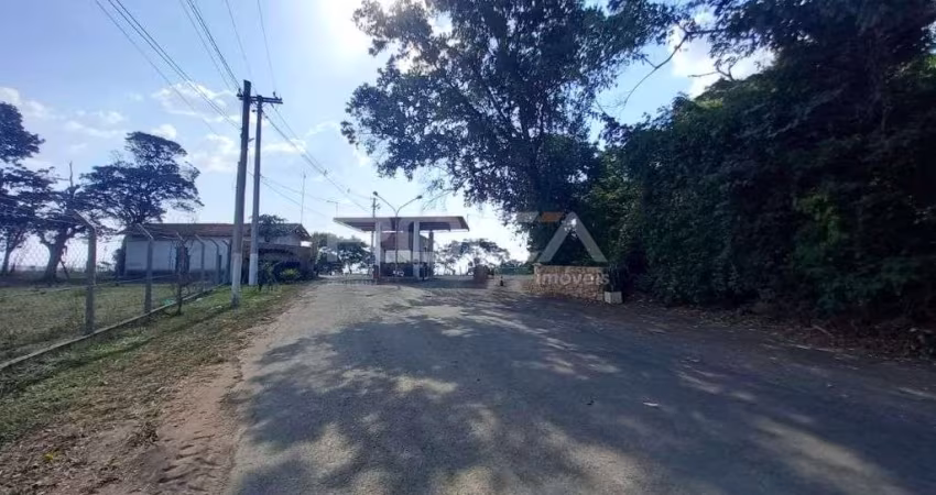 Chácara para alugar em Valparaíso, São Carlos - 3 dormitórios e churrasqueira!