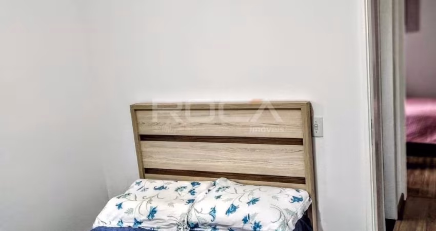 Charmoso Apartamento Padrão com 2 Dormitórios em Miguel Abdelnur, São Carlos
